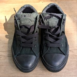 All Star Converse black on black youth size 4 fits  woman's size 7